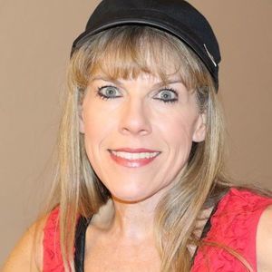 Meet your Posher, Ramona